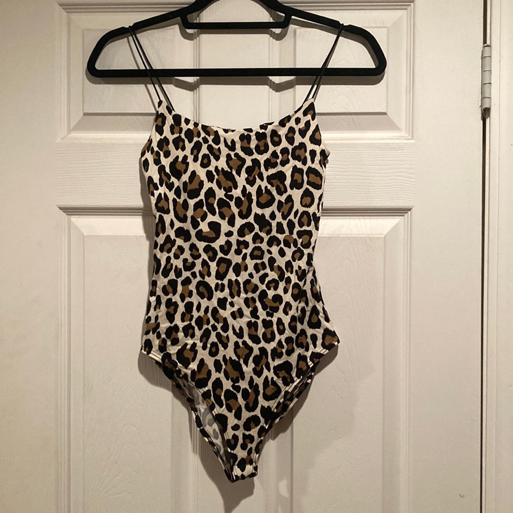 Gaze Leopard Cheetah Animal Print Strappy Bodysuit. NWOT